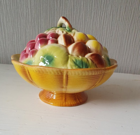 Image 1 of Precioso frutero antiguo de barbotina, St-Clémént Francia