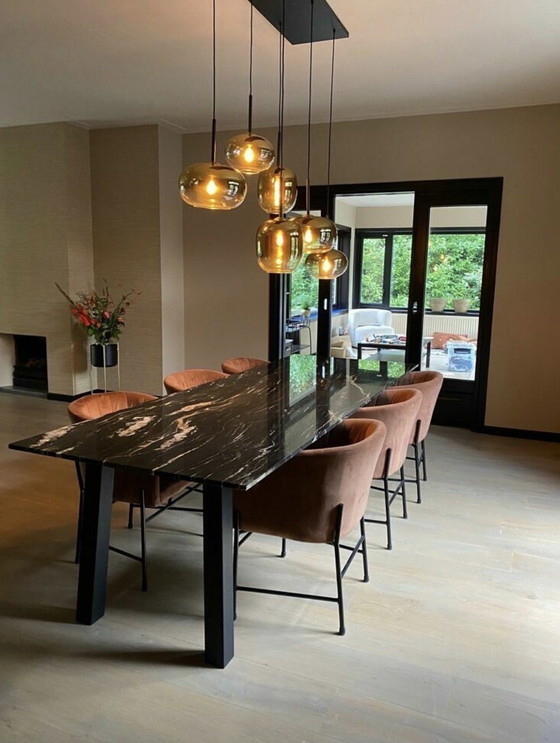 Image 1 of Eettafel Belvedère kwartsiet