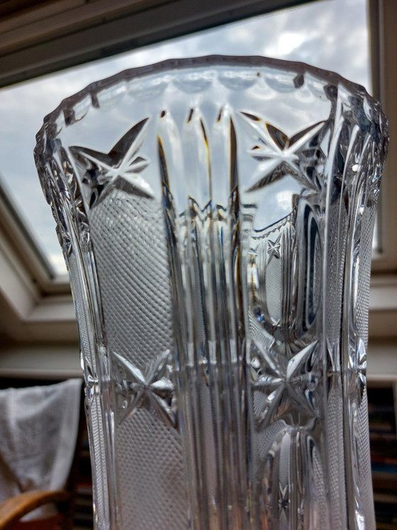 Crystal Vase on Foot – Boheems kristal (photo 5 of 5)