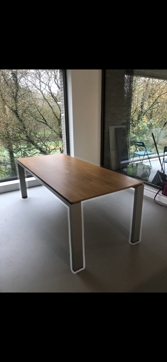 Image 1 of Mesa de comedor extensible Arco