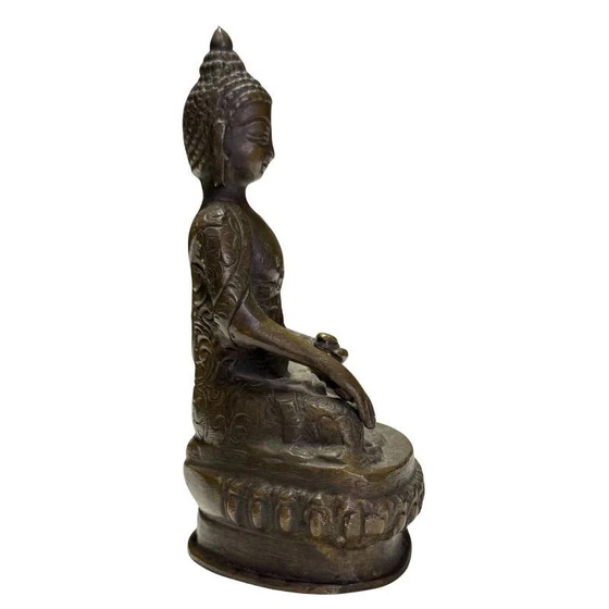 Authentic Hand-chiselled Bronze Shakyamuni Buddha – Nepal – c. 1960 – Sculpture, Mid Century Modern (photo 3 of 9)