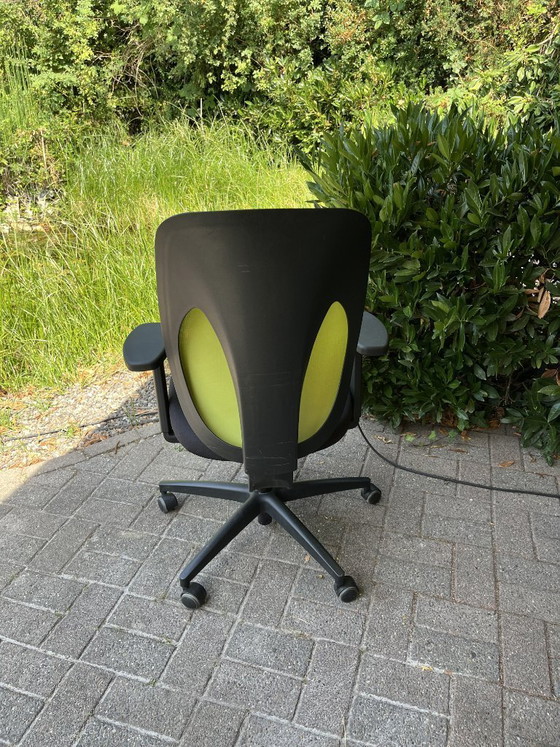 Giroflex 353 - Bürostuhl, gebraucht, mit Netzgewebe-Rückenlehne, Stuhl 3 – Bürostühle, Textile, Metal (photo 4 of 6)