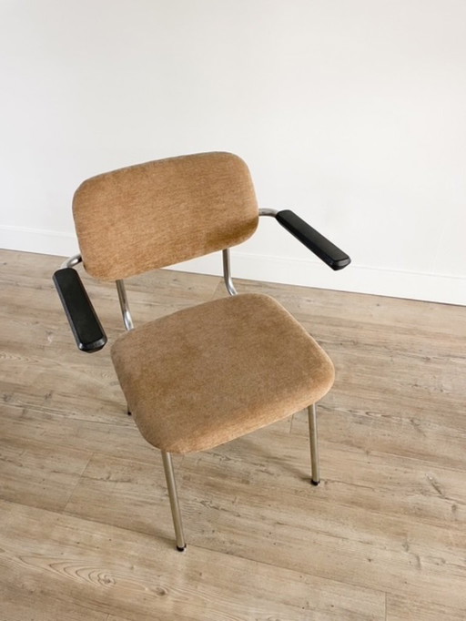 Sedia Gispen con struttura tubolare – vintage – rivestita