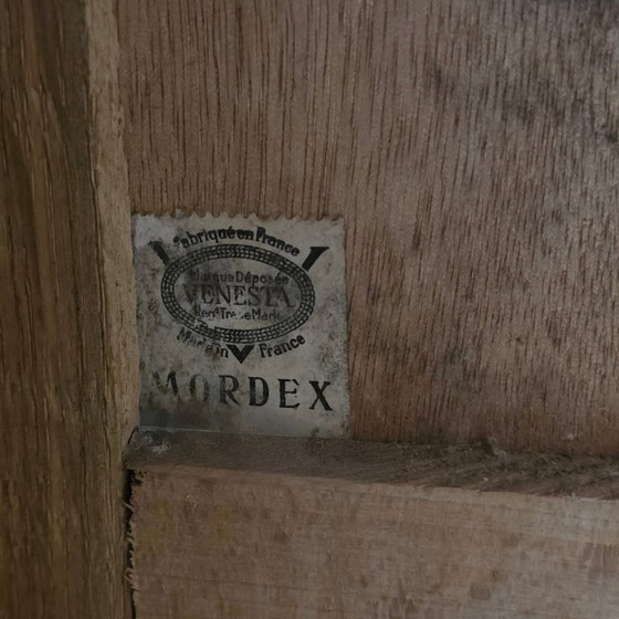 Image 1 of Frans Art Deco nachtkastje Venesta Mordex met marmeren blad