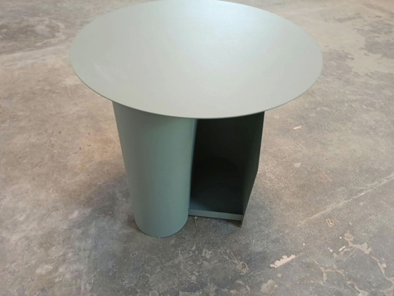 Tavolino Sentrum di Schmahl+Schnippering per Woud, Tavolini, Metallo, Verde (foto 11 di 14)