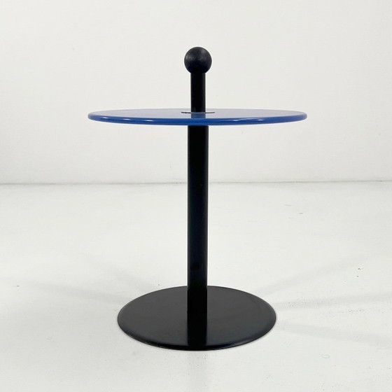 Image 1 of Table d'appoint bleue de style postmoderne d'Ikea, années 1980
