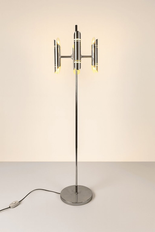 Italian chrome floor lamp with 8 lights