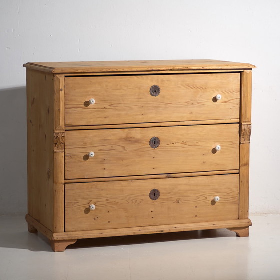 Antique Provencal style chest of drawers (c.1920) #37 (photo 8 of 40)
