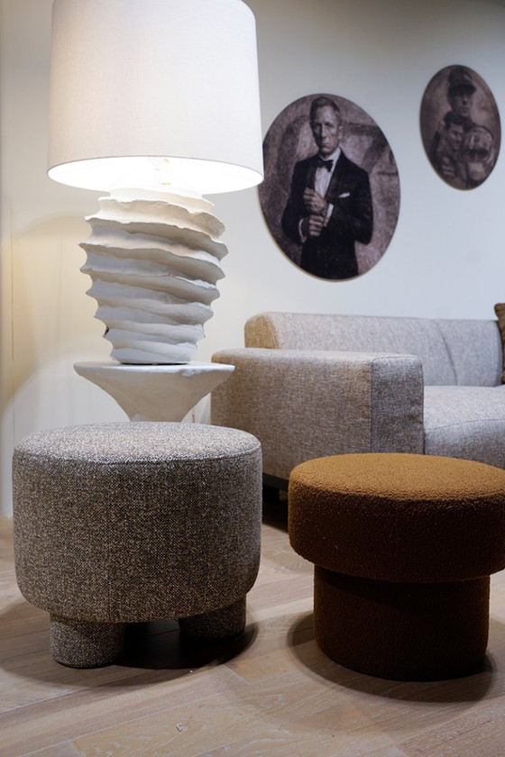 Image 1 of Dalí Pouf