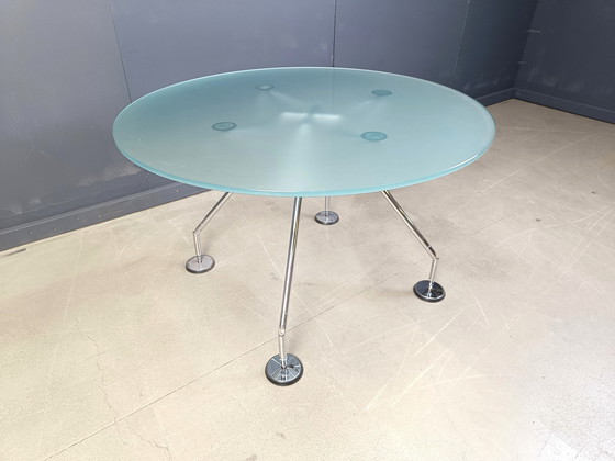 Image 1 of Table d'appoint Nomos vintage par Norman Foster pour Tecno, 1990