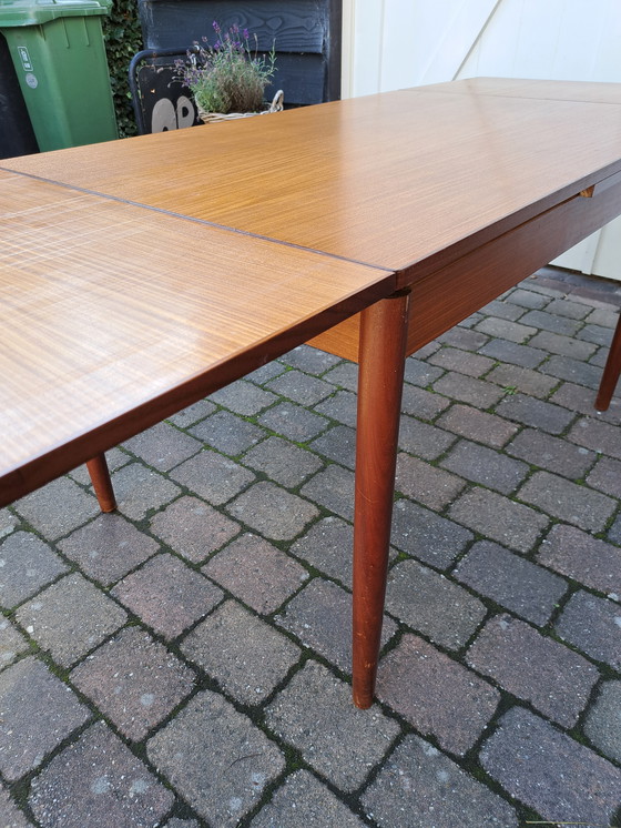 Image 1 of Table à manger design danois XL