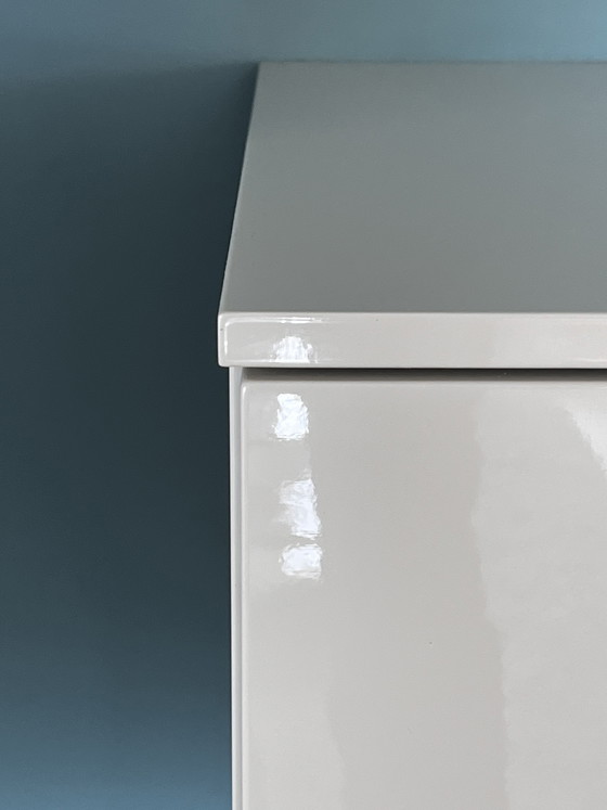 Image 1 of Precedente disposizione di pensili a muro in finitura lucida