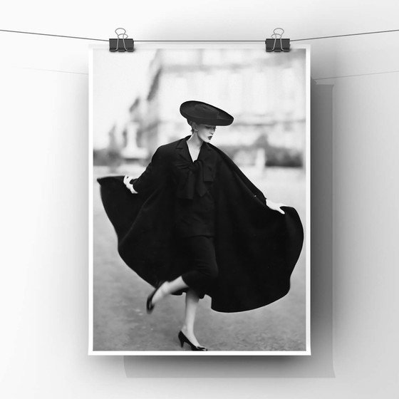 Image 1 of 1x Richard Avedon – Impresión artística | Elegancia en las calles de París