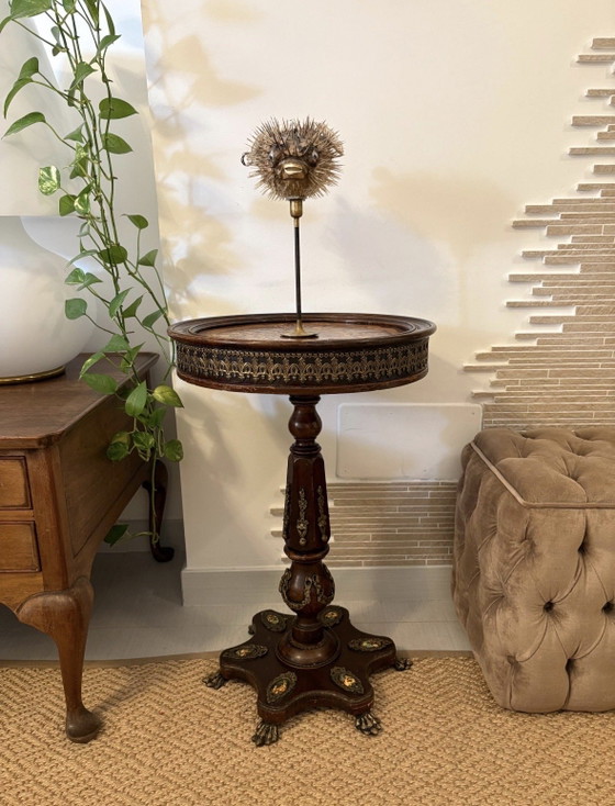 Antique Round Pedestal Side Table with Marquetry & Gilt Bronze Details – Tavolini, Ceramic (photo 14 of 15)