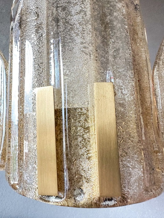 Image 1 of Lustre ancien en verre ambré