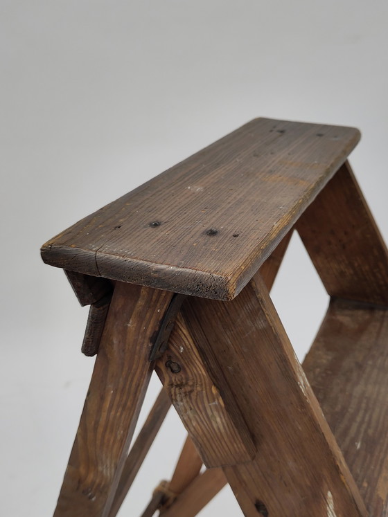 Image 1 of Antique wooden library ladder