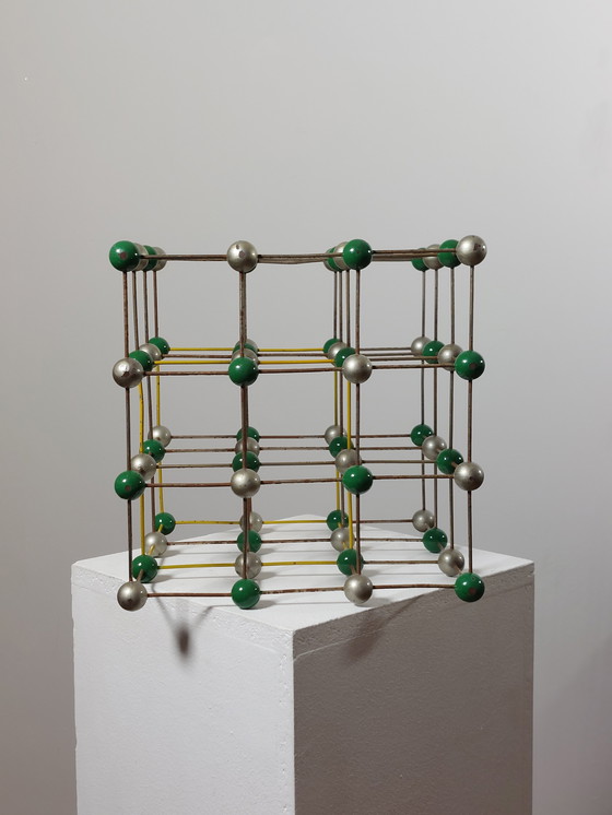 Image 1 of Large square old patinated teaching model, structural model, chemistry, physics, school model