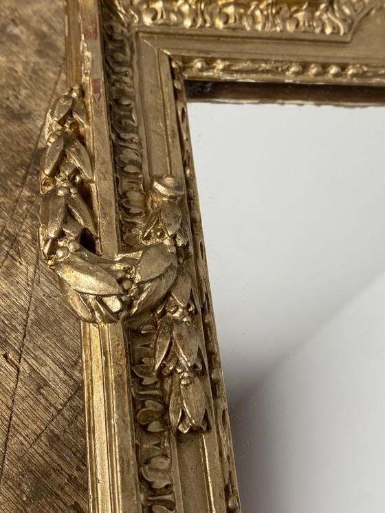 Image 1 of Ancien Miroir En Bois De Couleur Doré