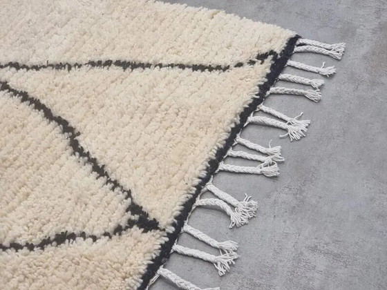 Tapis en laine marocain 250cm x 150cm – Wool (photo 3 of 6)