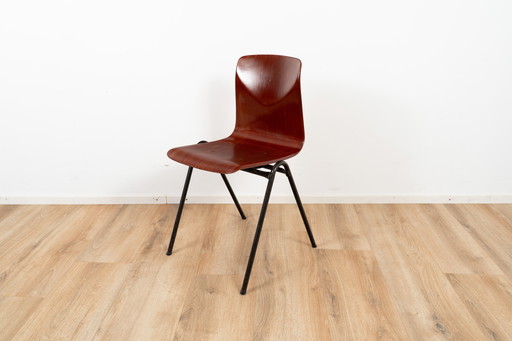 Chaise industrielle modèle S25 de Galvanitas