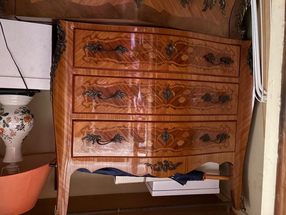 Image 1 of Cómoda estilo Luis XV con marquetería de palisandro – Tapa de mármol – Excelente estado