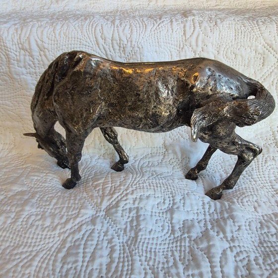 Sculpture de Cheval Broutant à Finition Argentée – Metal (photo 8 of 9)