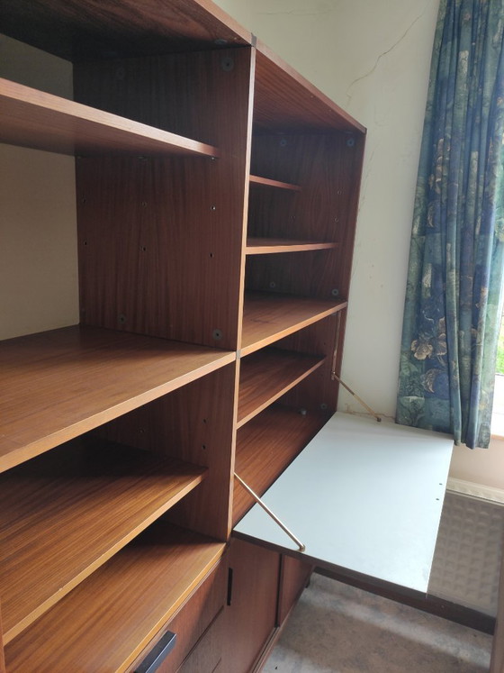 Large Pastoe bookcase, an iconic piece from the 1960s – Wood (photo 12 of 14)