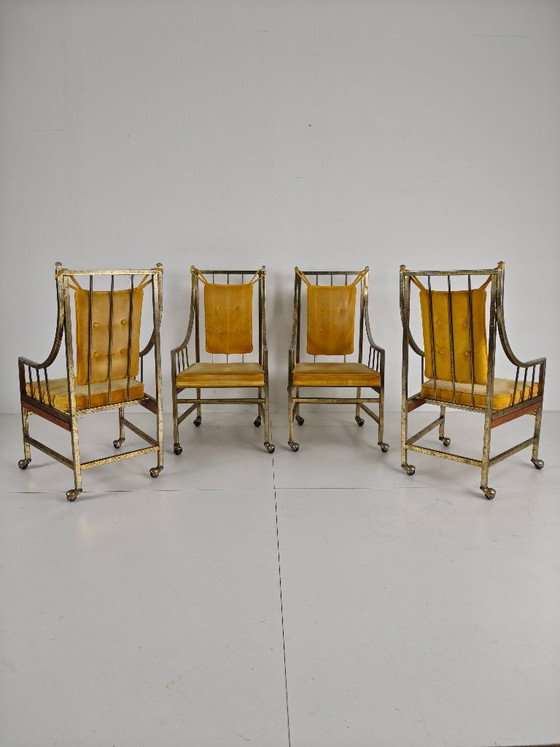 Conjunto único de sillas de comedor y salón de estilo de mediados de siglo – Doradas, fabricadas entre 1940 (photo 9 of 24)