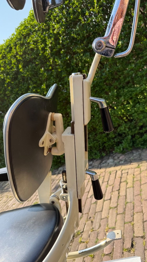 Image 1 of Vintage Siemens Sirona “D” Tandartsstoel (ca. 1950–1960)
