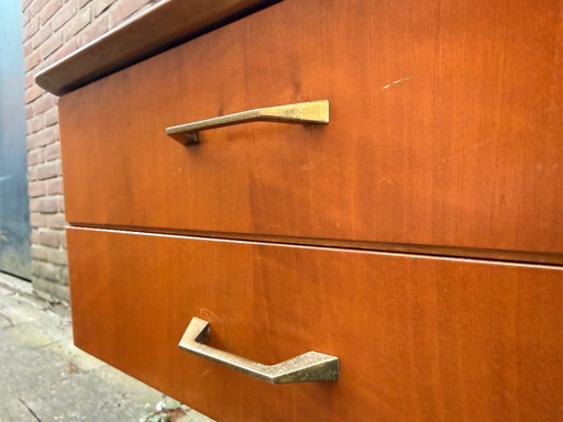 Fernsehschrank aus der Mitte des Jahrhunderts