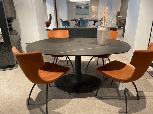 Nuovo piano in ceramica Leolux Columna in Pietra Grey