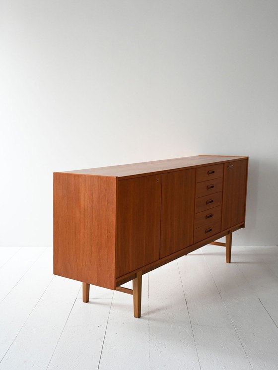 Image 1 of Buffet scandinave en teck des années 1960