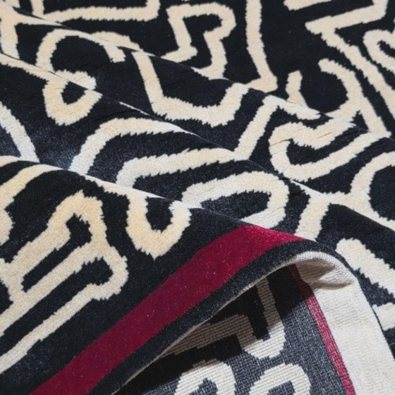 Keith Haring Untitled Rug – Limited Edition Hand-Woven Wool Art (210 x 200 cm) – Tapis (photo 8 of 8)