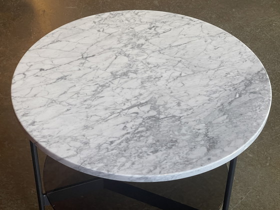 Image 1 of Leolux Tampa round coffee table double marble