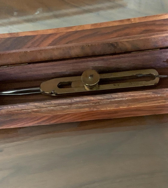 Maritime Proportional Compass – Brass and Burr Wood Case – Late 19th / Early 20th Century – Decorative Objects (photo 2 of 8)