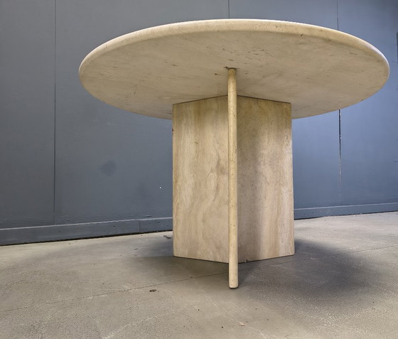 Image 1 of Round italian travertine dining table 1970s