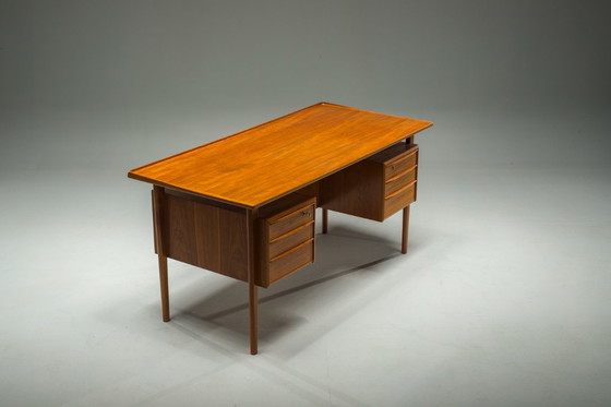 Image 1 of Dänischer Teakholz-Schreibtisch von Peter Lovig Nielsen für Hedensted Mobelfabrik, 1964