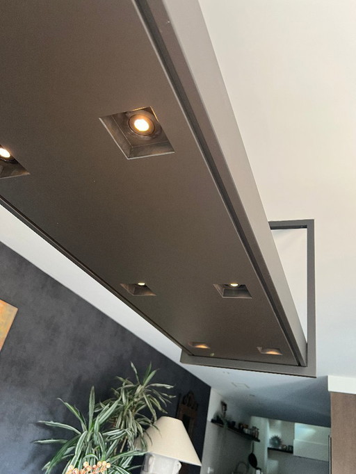 Sleek XL design lamp with 8 integrated LED spots
