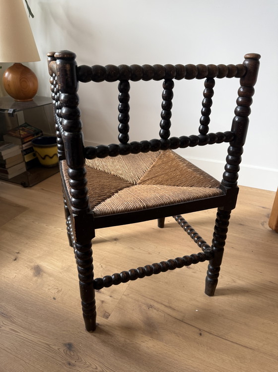 Image 1 of Sedia angolare Bobbin in rovere antico