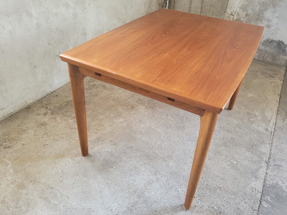 Image 1 of Table de salle à manger extensible en teck par Grete Jalk pour Glostrup