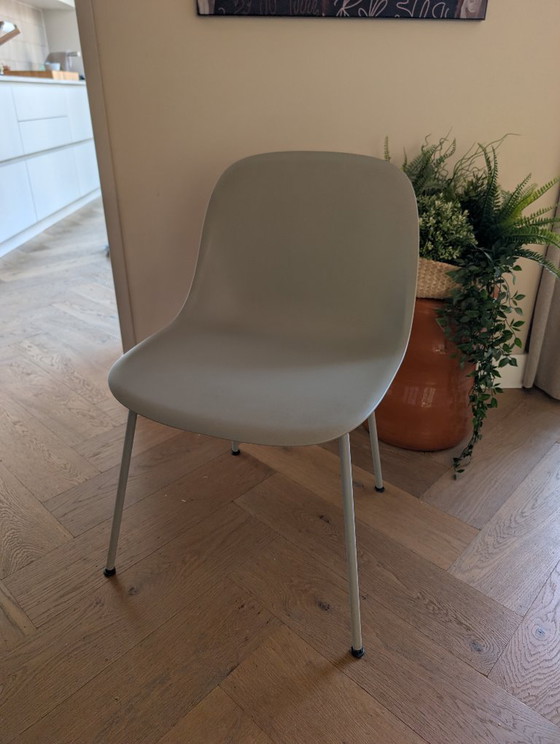Image 1 of Juego de 6 sillas de comedor Muuto Fiber