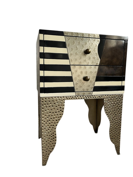 2x Cómoda Estilo Memphis, Mesitas de Noche De The Lam Lee Group – Metal, Wood (photo 4 of 15)