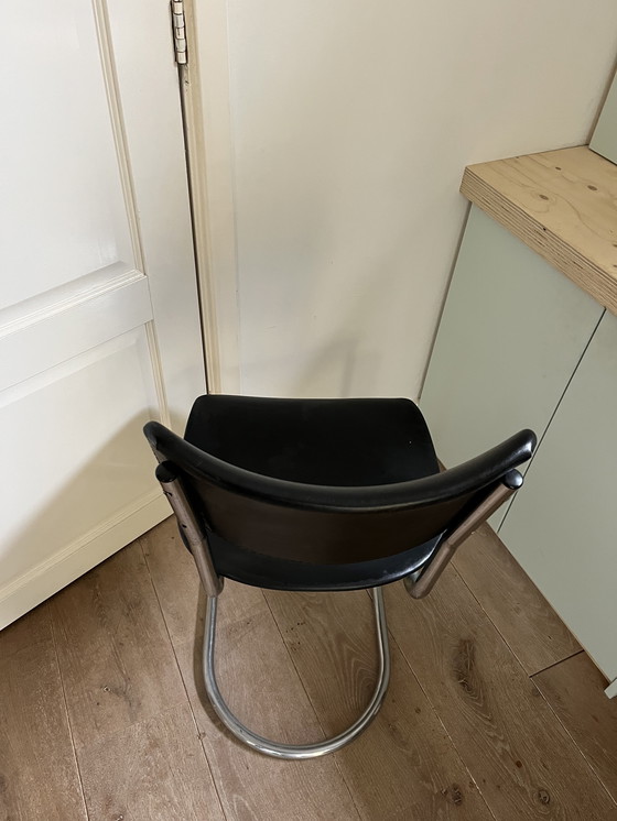 Image 1 of Gebroeders de Wit 2011 bruisframe stoel negro leer 