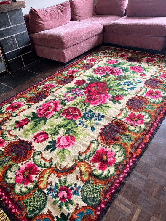 Image 1 of Alfombra kilim de rosas