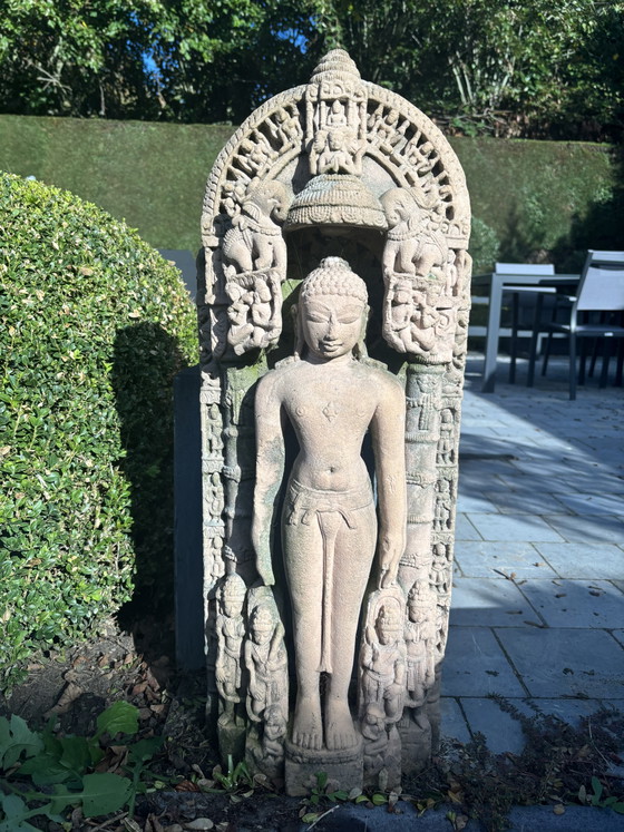 Large Sandstone Relief / Sculpture, Jain Tirthankara Style (80 cm), Beige (photo 2 of 7)