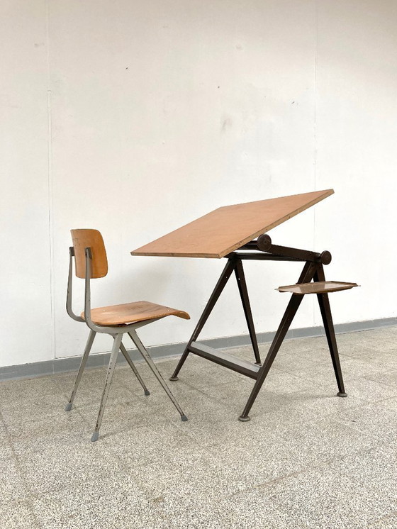 Image 1 of Tavolo da disegno e sedia Friso Kramer/Wim Rietveld dal design vintage