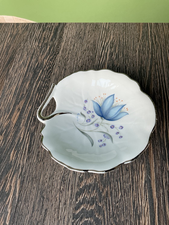 Image 1 of Boîte à bijoux en porcelaine, botte et petit plat