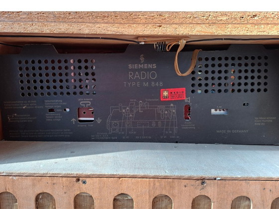 Image 1 of Siemens "Type M 848" mobiele radio-fonograaf – iconisch ontwerp uit de jaren 50