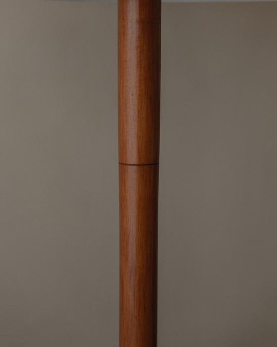 Image 1 of Lampada da terra vintage in teak con paralume in tessuto | Lampada da terra in stile scandinavo moderno | Anni '60-'70