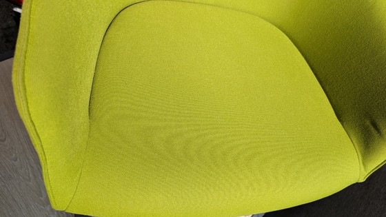 Image 1 of Vitra Softshell Plano Aguacate
